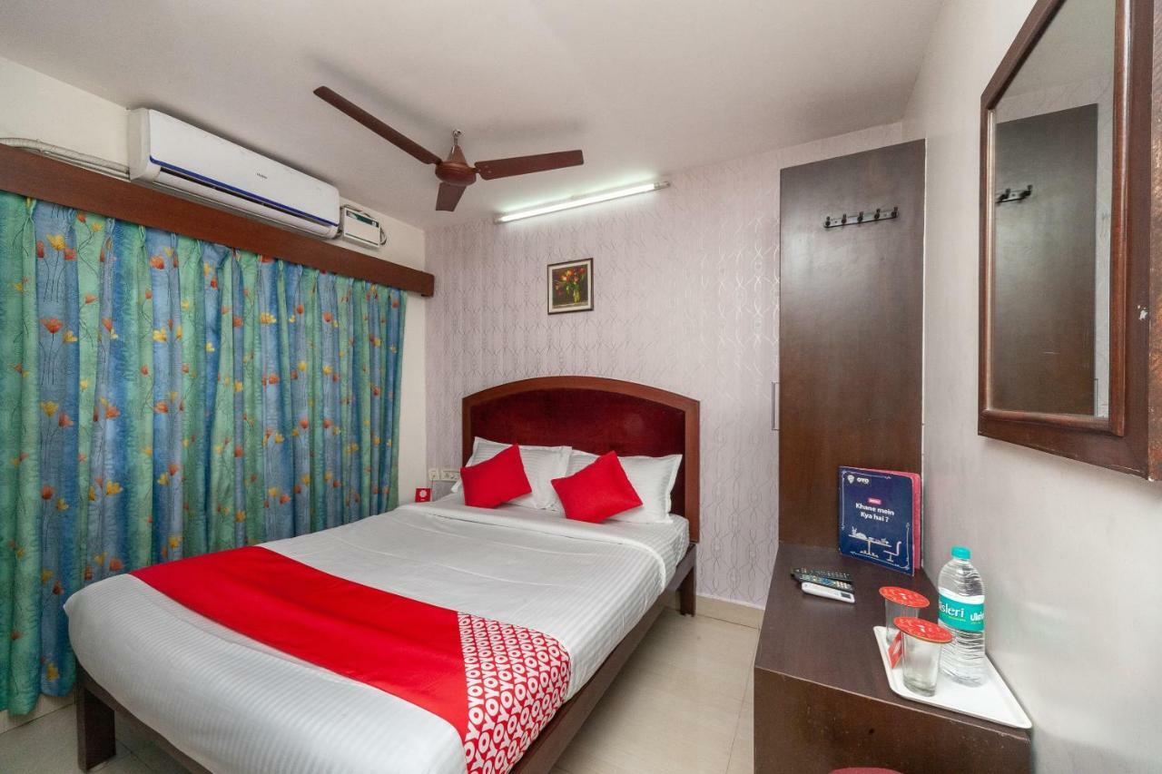 Oyo 8410 Rajeswari Tower Hotell Chennai Exteriör bild